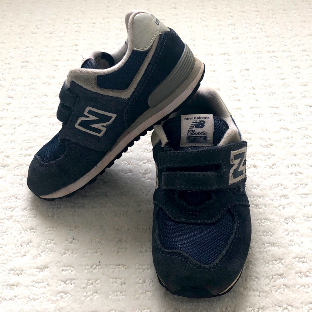 New Balance 10 wide hook & loop